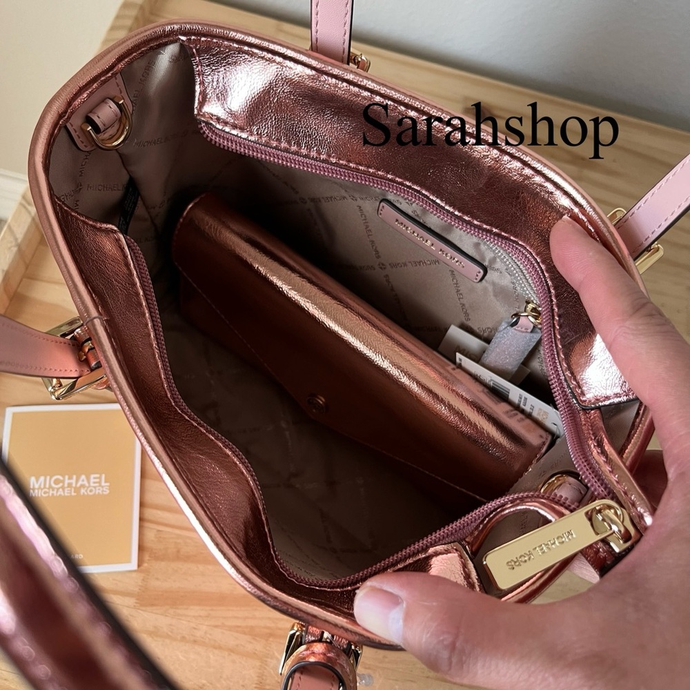 🌼Michael Kors Set - Picture 10 of 16